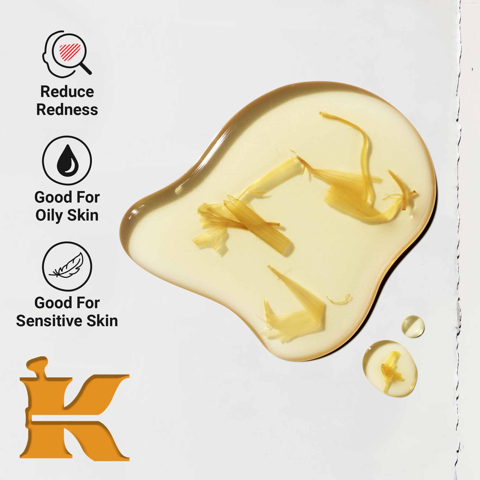 Nahaufnahme der Textur des Calendula Herbal-Extract Toner mit einem Flussigkeitsstrich, der mit Ringelblumenblutenblattern angereichert ist. Der Text hebt die Vorteile zur Reduzierung von Rotungen und die Eignung fur fettige und empfindliche Haut hervor.