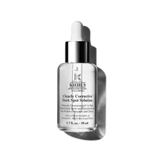 Flacon de 30 ml de Clearly Corrective Dark Spot Solution.