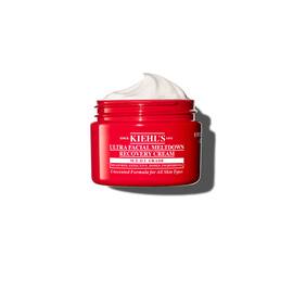 Pot rouge de Kiehl’s Ultra Facial Meltdown Recovery Cream Whip, montrant une texture creme fouettee.