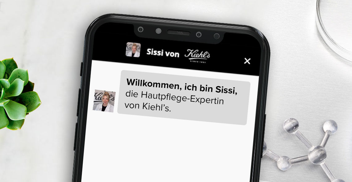 Bild eines Smartphones mit Service Chat