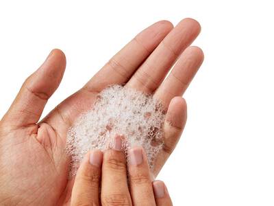 Calendula Bluete mit Stoessel und Moerser