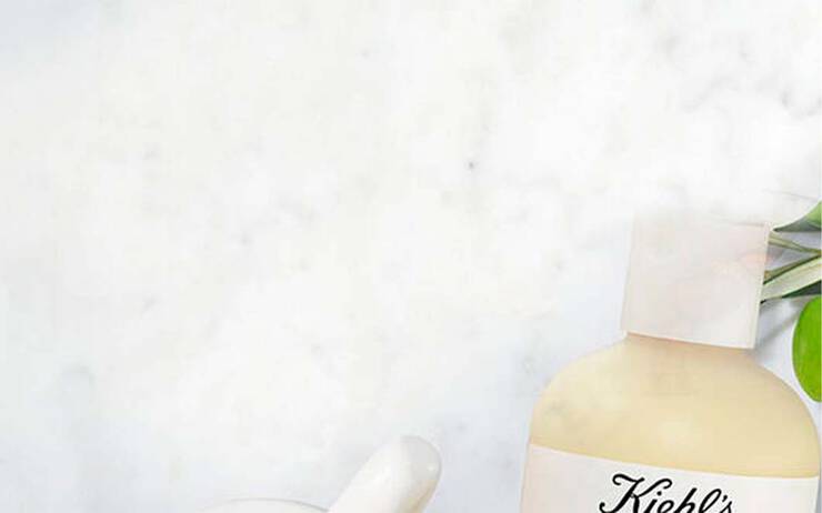 Falten durch Sonne: Sonnenschutz fur effektives Anti-Aging