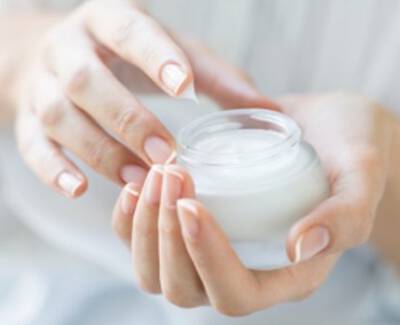 GLYCERYLSTEARAT Kiehl's Inhaltsstoffe